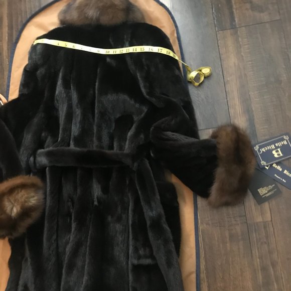 MINK & SABLE BellaBicchi Coat made for Neiman Marcus Collection NWTags & CoatBag - Picture 10 of 16